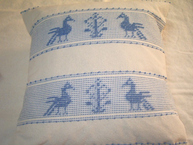 Cuscino Artigianale Sardo – Pavoncelle e Fasce in Lino e Cotone - immagine 2